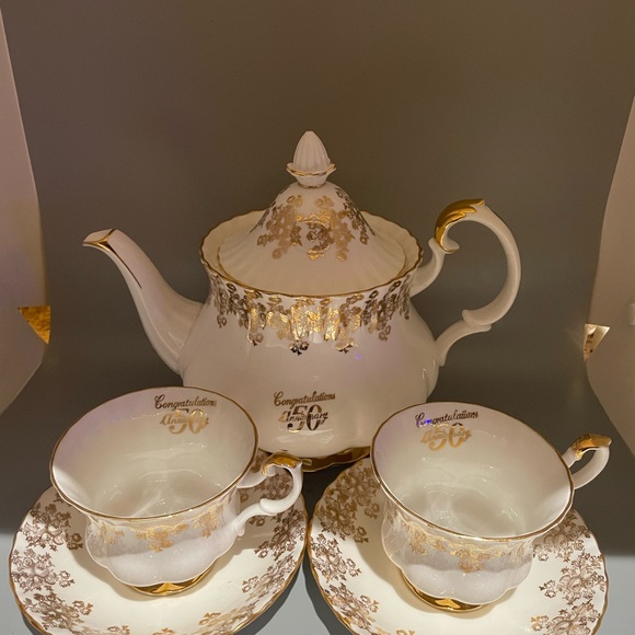 50th Anniversary Tea Set - Picture 5 of 5